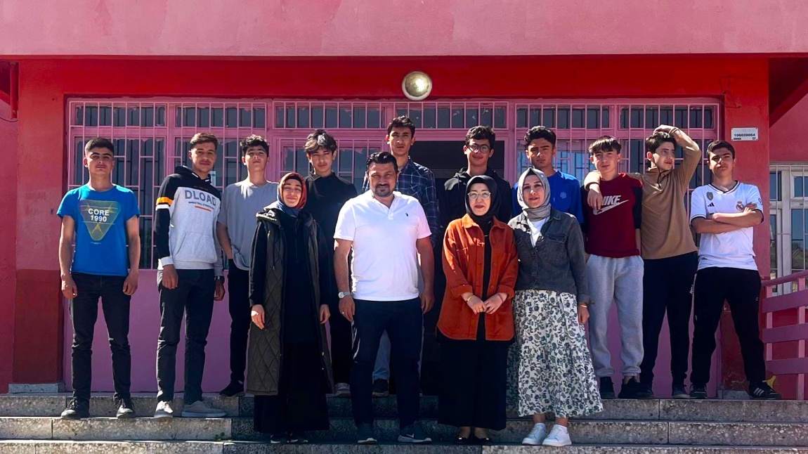Ankara Altındağ Gençlik ve Spor İlçe Müdürü Bahadır Beyin  Okulumuzu Ziyareti